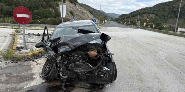 Εγνατία Οδός: Σφοδρή πλαγιομετωπική σύγκρουση ΙΧ – Δύο τραυματίες