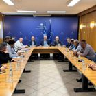Σύσκεψη Τσιάρα ε φορείς, αγρότες, κτηνοτρόφους και εκπροσώπους παραγωγών της Θεσσαλίας