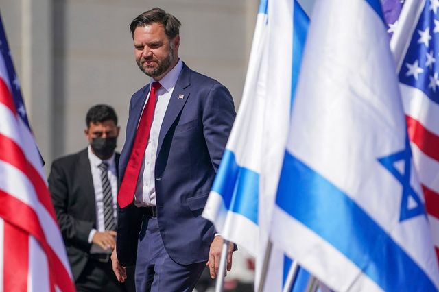 Στο Ισραήλ ο Βανς – Προσπάθεια να μην καταρρεύσει η εκεχερειρία στη Γάζα