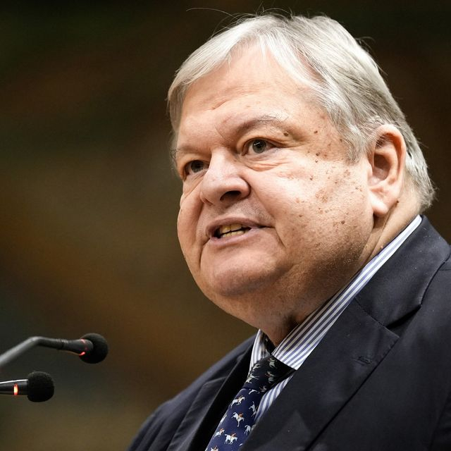 Βενιζέλος: Η χώρα έχει καταστεί “μη διακυβερνήσιμη”