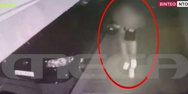 Φοινικούντα: Βίντεο με τον φερόμενο εκτελεστή να επιστρέφει στο σπίτι του