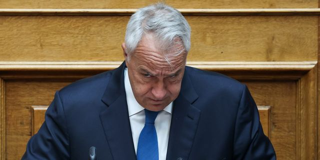 Σκάνδαλο ΟΠΕΚΕΠΕ: Ο Βορίδης απαντά στον Βάρρα χωρίς να λέει γιατί τον έδιωξε