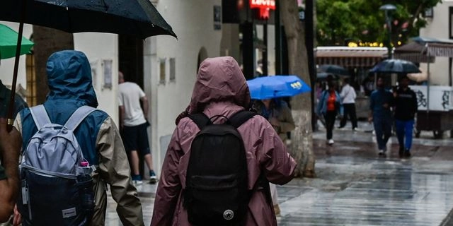 Έρχονται δύο κύματα κακοκαιρίας με βροχές και καταιγίδες – Πότε θα χτυπήσουν