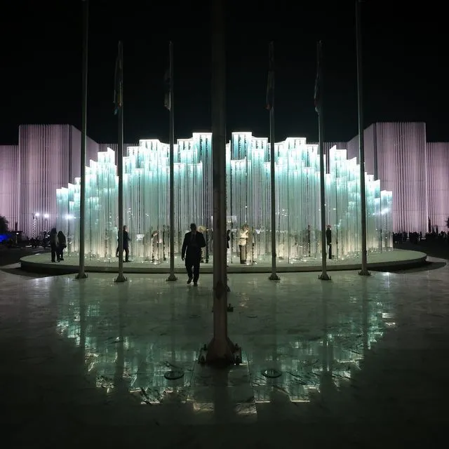 Τελετή αποκαλυπτηρίων της νέας βιοκλιματικής του όψης του υπουργείου Άμυνας