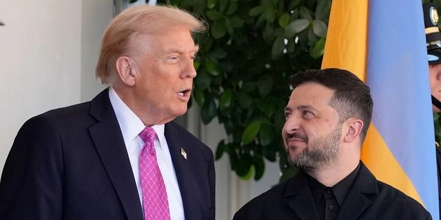 “Βήμα πίσω” από τον Τραμπ για τους Tomahawks στον Ζελένσκι πριν από τη συνάντηση με τον Πούτιν