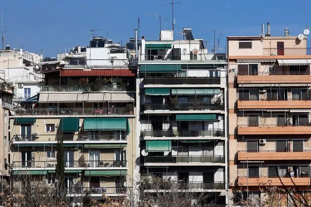 Αυξάνεται κατά 490.269.064 εκατ. ευρώ το “Εξοικονομώ 2025”