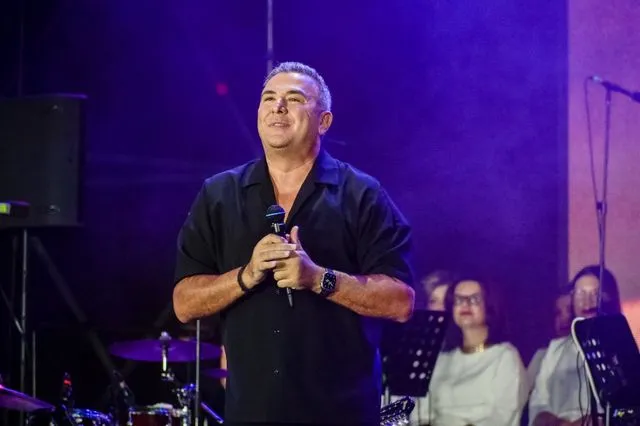 Αντώνης Ρέμος