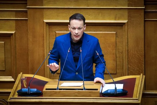 Ο ΣΥΡΙΖΑ φέρνει στη Βουλή τις απίστευτες αυξήσεις στις αποδοχές της διοίκησης του ΔΕΔΔΗΕ