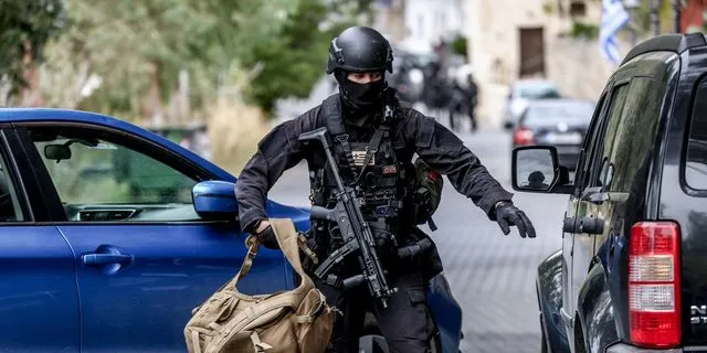 ΕΚΑΜ σε ορεινό χωριό της Κρήτης. Εικόνα που πια δεν ξενίζει κανέναν…