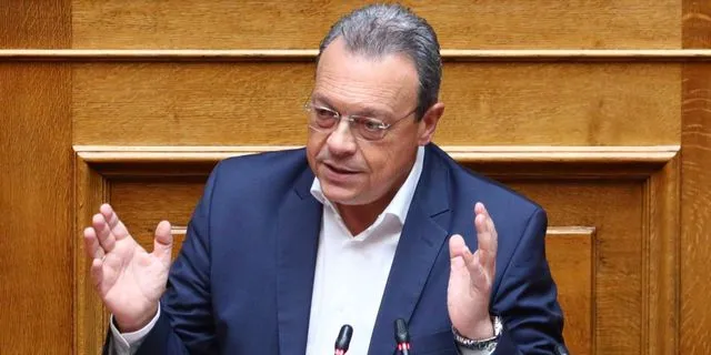 Ο Σωκράτης Φάμελλος