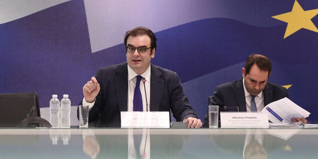 ΣΥΝΕΝΤΕΥΞΗ ΤΥΠΟΥ ΤΟΥ ΥΠΟΥΡΓΟΥ ΟΙΚΟΝΟΜΙΚΩΝ ΚΥΡΙΑΚΟΥ ΠΙΕΡΡΑΚΑΚΗ