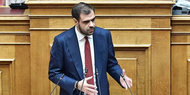 Ο κυβερνητικός εκπρόσωπος, Παύλος Μαρινάκης