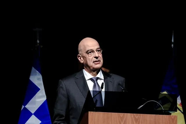 Συλλυπητήρια Δένδια για τον θάνατο του 19χρονου στρατιώτη στη Ρόδο