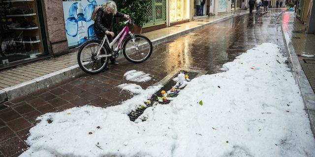 Κακοκαιρία Adel: Ζημιές στην Αττική – Νέες κατολισθήσεις σε Κέρκυρα, προβλήματα και στη Θάσο