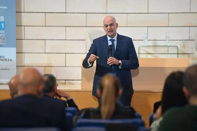 Δένδιας: Κίνητρα στο ανθρώπινο επιστημονικό κεφάλαιο για προϊόντα υψηλής αμυντικής τεχνολογίας