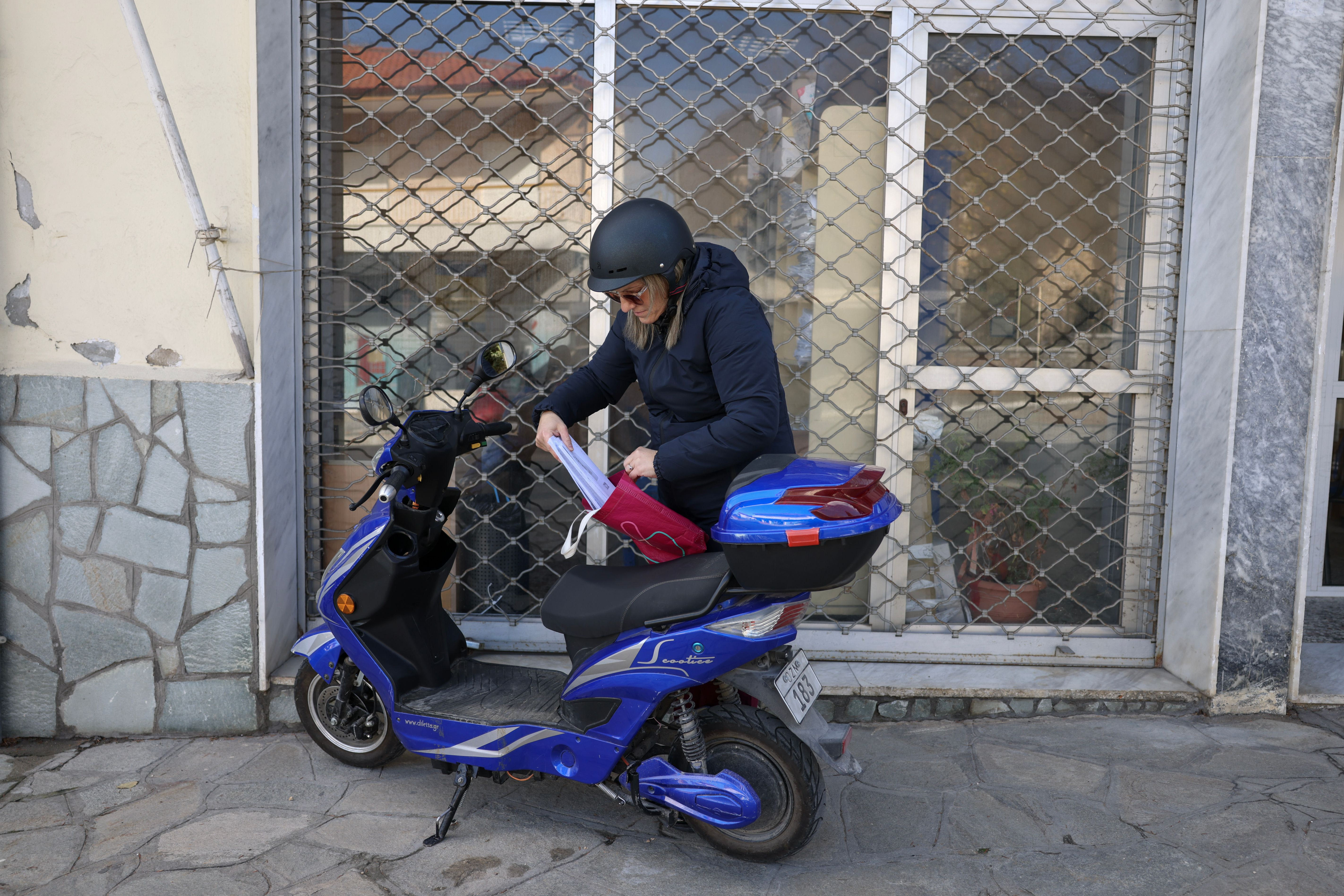 Η ταχυδρόμος της Αρναίας, Χρύσα Γιανέ