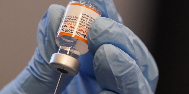 NYT: Η FDA συνδέει 10 παιδικούς θανάτους με εμβόλια κατά της Covid