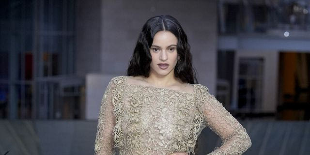 Η τραγουδίστρια Rosalia