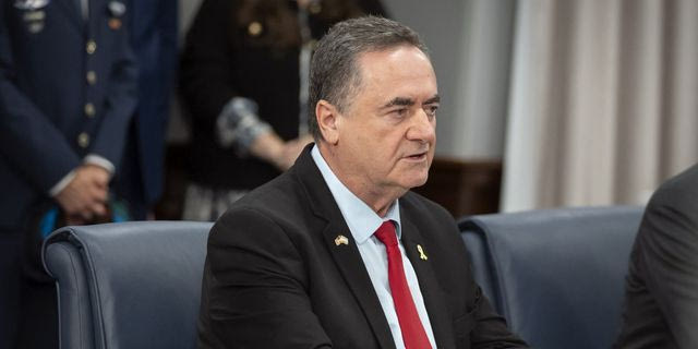 Ισραήλ: Ο υπουργός Άμυνας Κατς απειλεί να εντείνει τις επιθέσεις εναντίον της Χεζμπολάχ