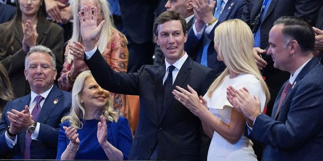 Σερβία: “Πράσινο φως” για τους ουρανοξύστες του γαμπρού του Τραμπ