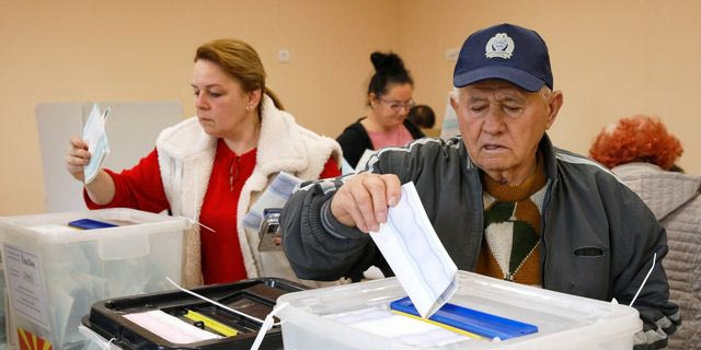 Διεξαγωγή εκλογών στην Β. Μακεδονία