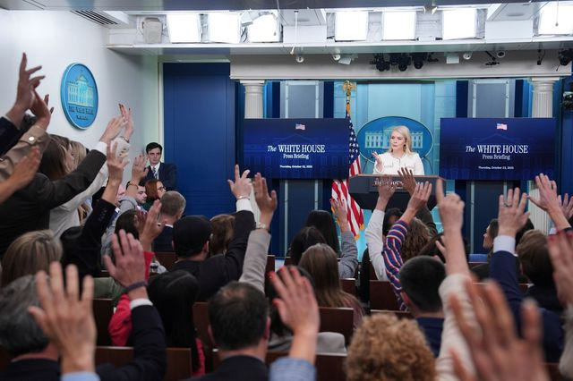 Λευκός Οίκος: Νέος κανονισμός περιορίζει την πρόσβαση δημοσιογράφων