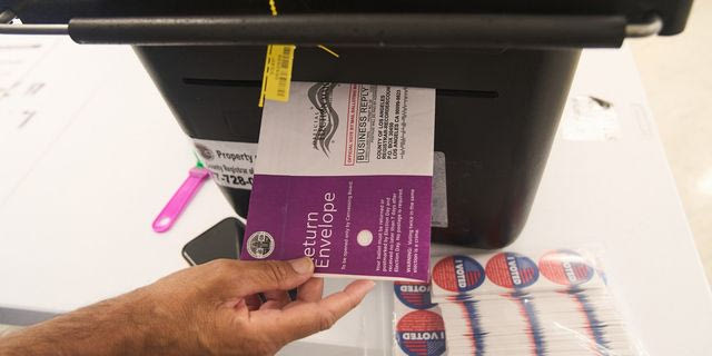 ΗΠΑ: Αγωγή σε βάρος της Καλιφόρνια για αναμόρφωση των εκλογικών περιφερειών