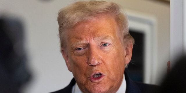 Ο Τραμπ απειλεί τη Νέα Υόρκη με διακοπή χρηματοδότησης σε περίπτωση εκλογής του Μαμντάνι