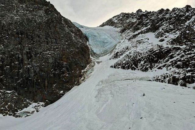 Ιταλικές Άλπεις: Νεκροί πέντε Γερμανοί ορειβάτες από χιονοστιβάδα