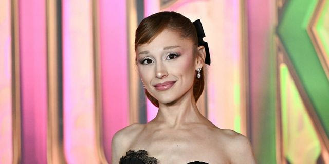 Ariana Grande και Cher ενώνουν τις δυνάμεις τους για το χριστουγεννιάτικο “SNL”