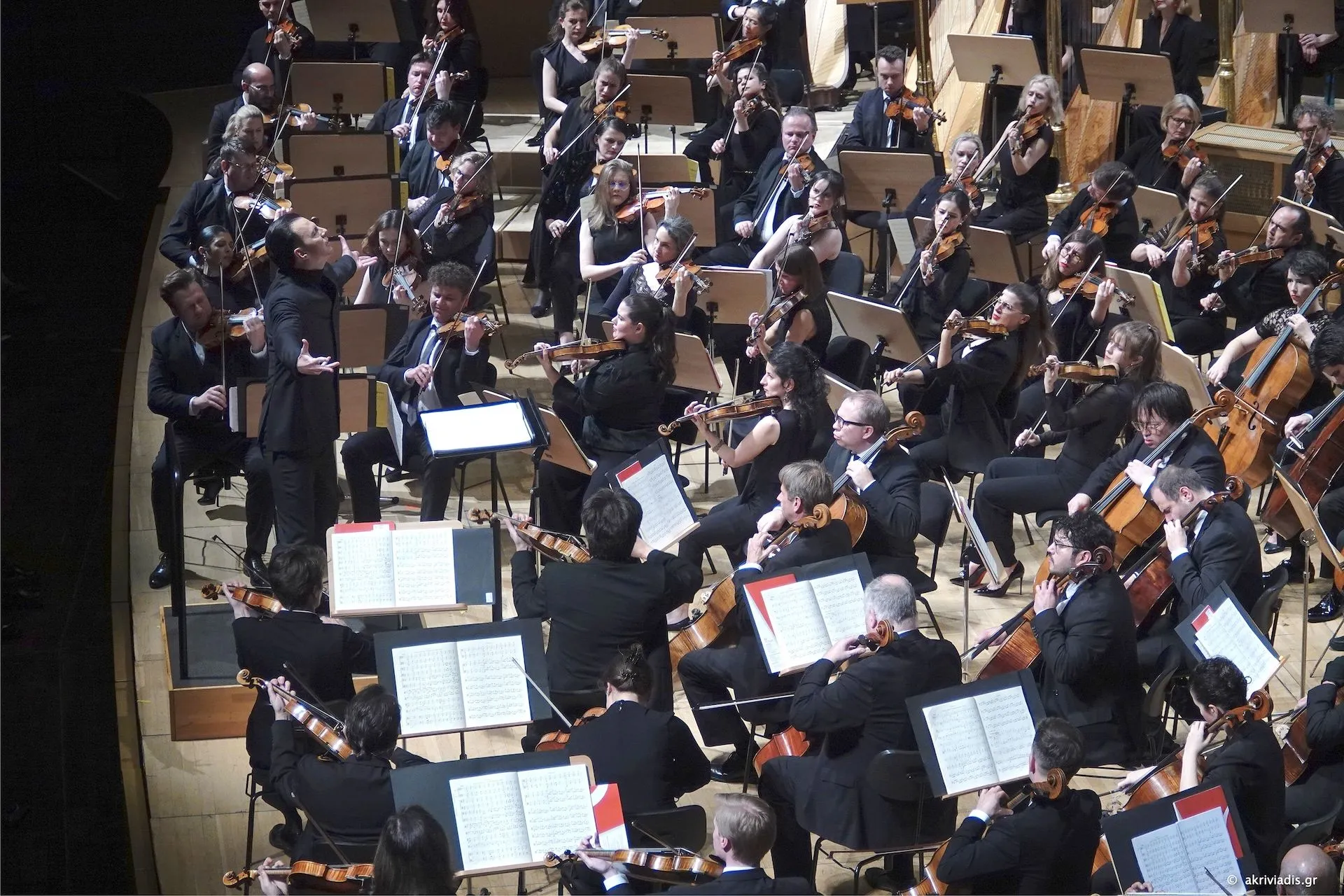 UTOPIA – Θεόδωρος Κουρεντζής. Το «Δαχτυλίδι» χωρίς λόγια. Αίθουσα Χρήστος Λαμπράκης, 