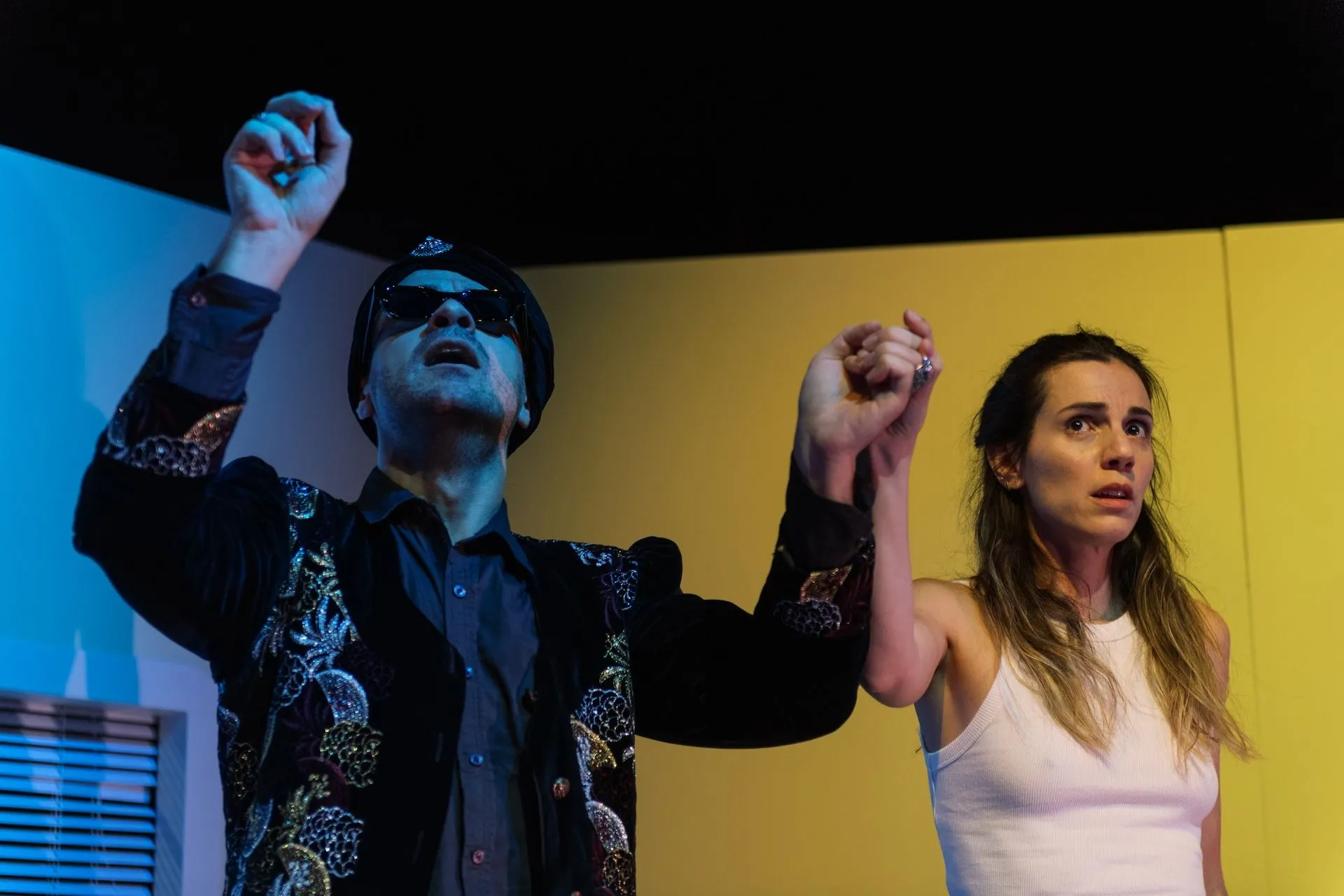 Όλος ο χρόνος του κόσμου