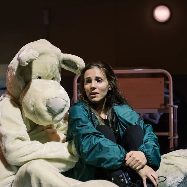 Δανάη Επιθυμιάδη- Όλος ο χρόνος του κόσμου