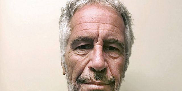 Έπσταϊν: Οι πανίσχυροι φίλοι που του ζητούσαν συμβουλές ακόμα και μετά την καταδίκη του