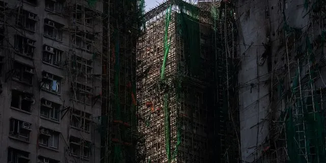 Φωτιά στους ουρανοξύστες στο Χονγκ Κονγκ