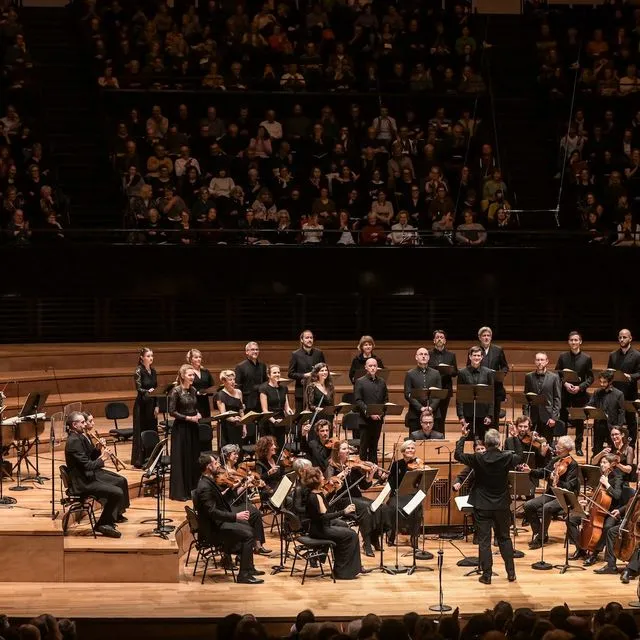 LE MESSIE - Compositeur : Georg Friedrich HAENDEL - Direction musicale : Paul AGNEW - Avec : Ana VIEIRA LEITE (soprano) - Hugh CUTTING (contre-tenor) - Nicholas SCOTT (tenor) - Edward GRINT (basse) - Les Arts Florissants - A la Philharmonie de Paris - Le 16 12 2023 - Photo : Vincent PONTET