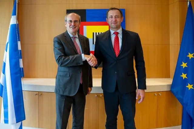 Χατζηδάκης – Χάνσεν: Κοινός μας στόχος ένα σύγχρονο και αξιόπιστο σύστημα αγροτικών ενισχύσεων