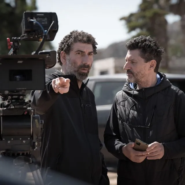 Ο Γιάννης Οικονομίδης στα γυρίσματα της ταινίας "Σπασμένη Φλέβα"