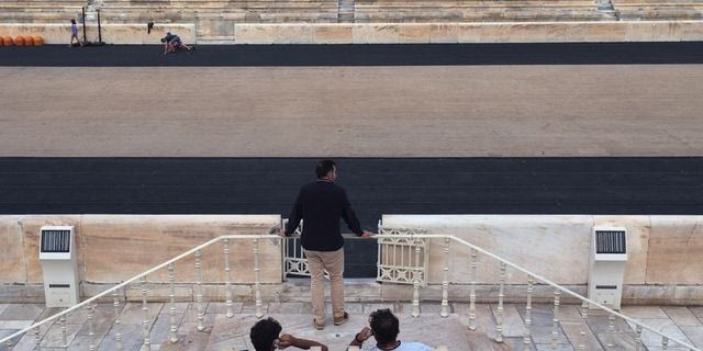 «Λο»: Ένα ταξίδι στην ιστορία της σύγχρονης Ελλάδας