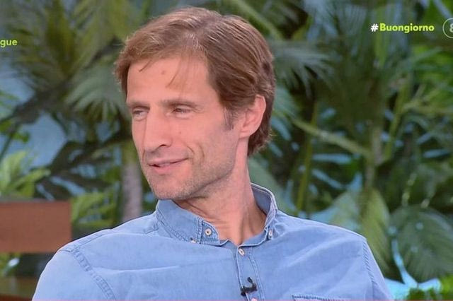 Ο ηθοποιός Μάξιμος Μουμούρης στην εκπομπή "Buogiorno"