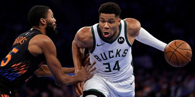 Ο Γιάννης Αντετοκούνμπο