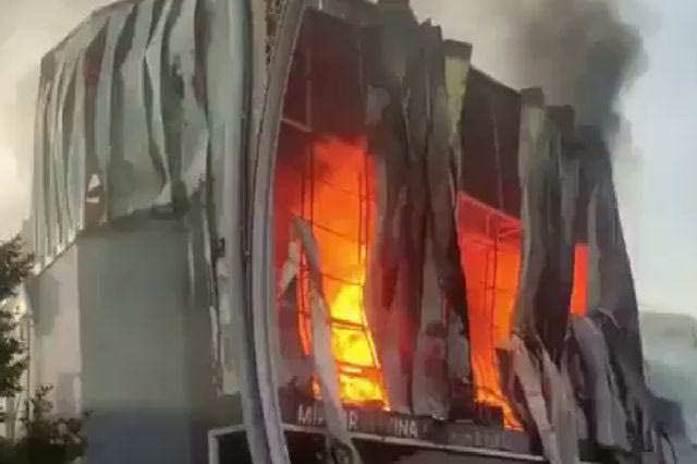 Τουρκία: Μεγάλη φωτιά σε αποθήκη αρωματοποιίας – Έξι νεκροί