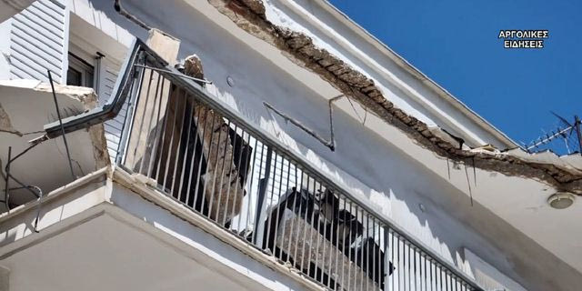 Άργος: Κατέρρευσε τμήμα μπαλκονιού – Τραυματίστηκε μια 50χρονη