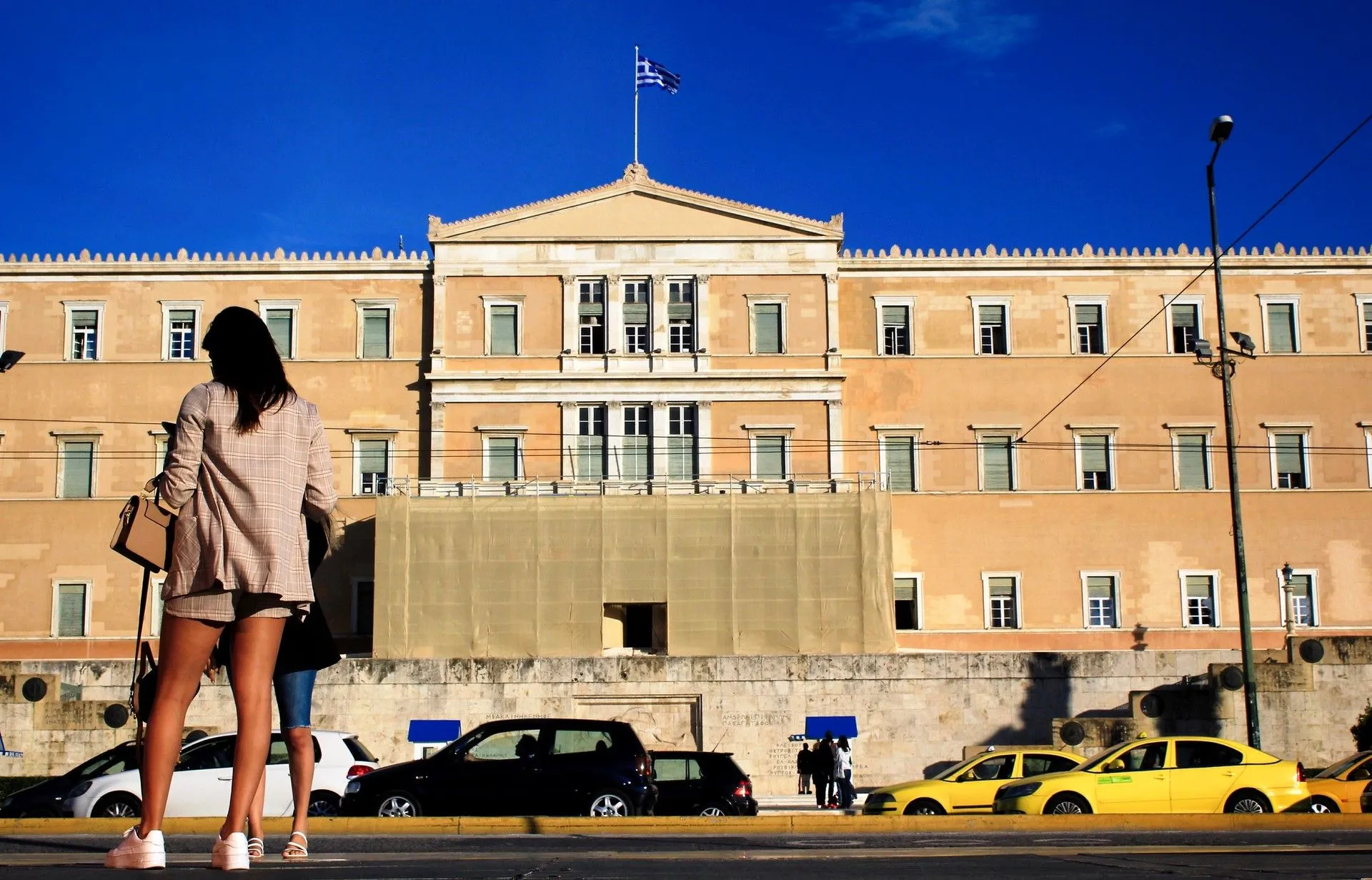 Μάθαμε πόσο απαίσια μιλούν οι άνδρες στις γυναίκες στον δρόμο