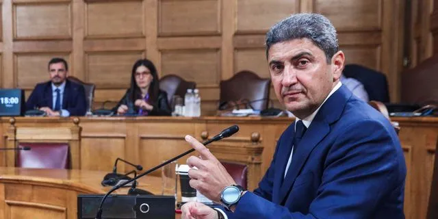 Συνεδρίαση της Εξεταστικής Επιτροπής για τον ΟΠΕΚΕΠΕ, με κατάθεση του Λ. Αυγενάκη