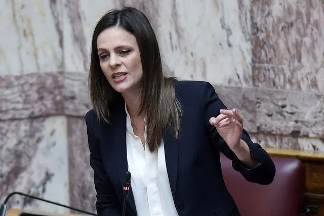 Η Έφη Αχτσιόγλου