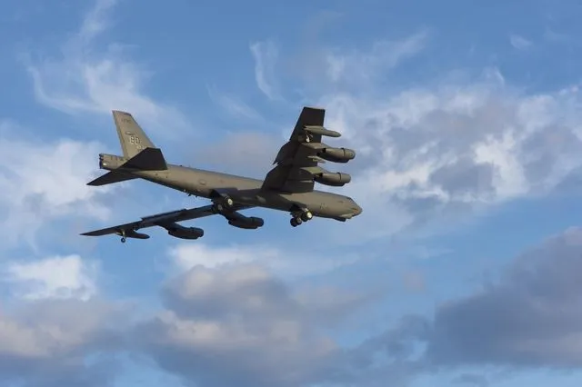 Το αμερικανικό βομβαρδιστικό, B52, που εθεάθη κοντά στα σύνορα της Βενεζουέλας