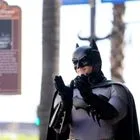 Άνδρας ντυμένος Μπάτμαν