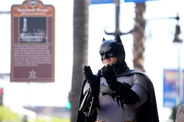 Άνδρας ντυμένος Μπάτμαν