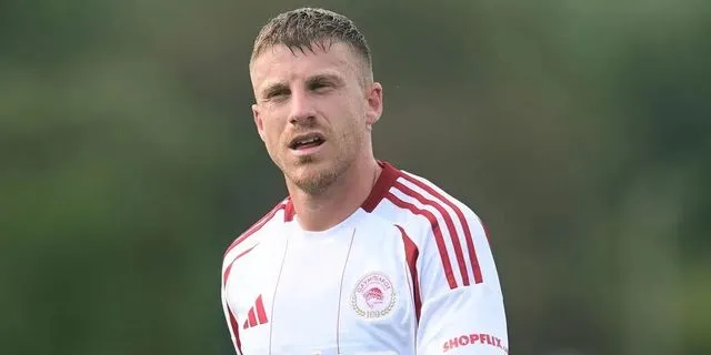 Ολυμπιακός: Συνεχίζει στη Σάρλοτ ο Μπιέλ